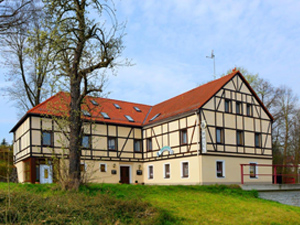 Hotel Garny ERBSCHÄNKE, Reservierung Hotel